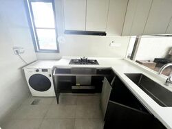 Symphony Suites (D27), Condominium #460584201